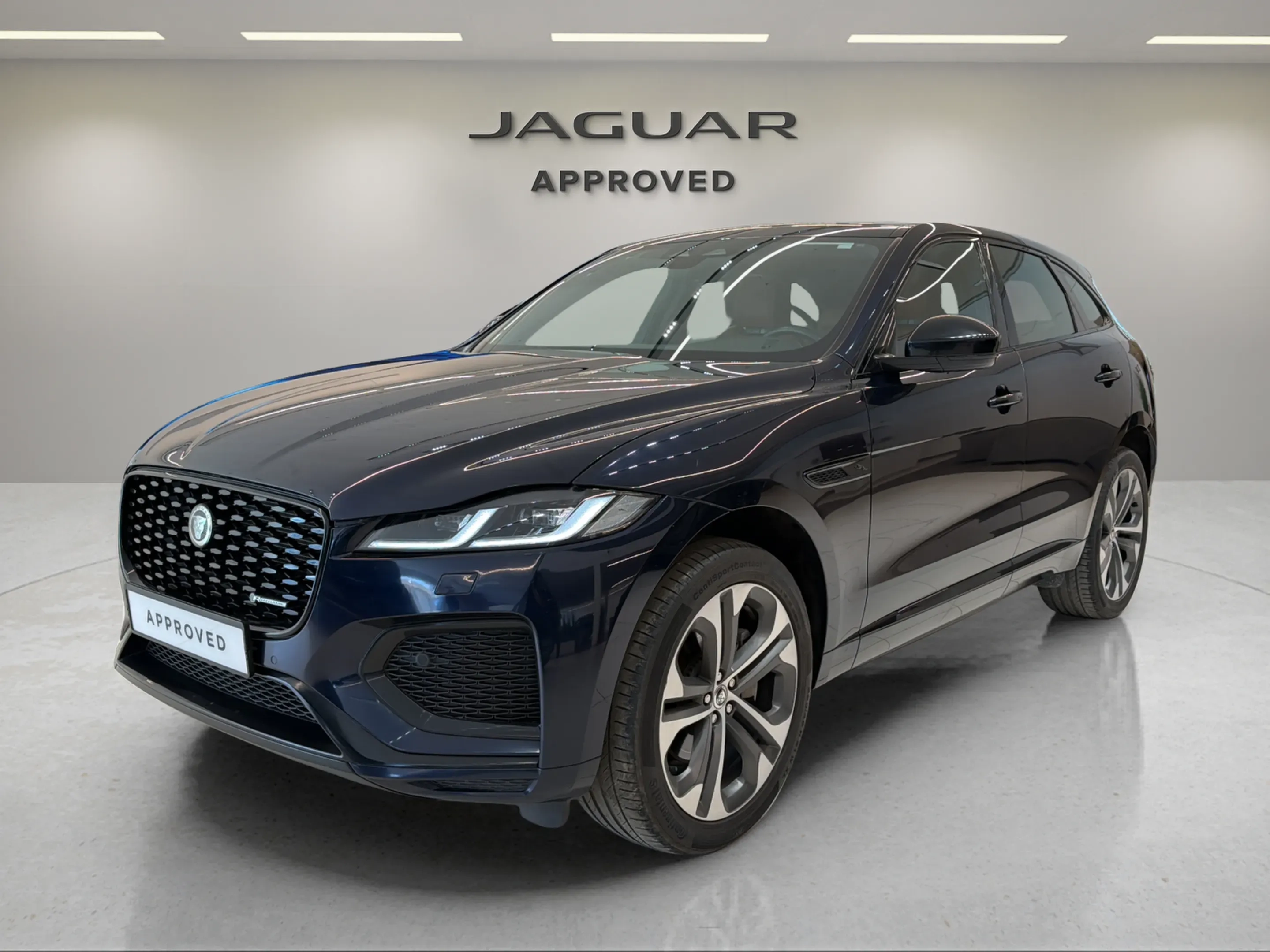 Jaguar F-pace R-dynamic 2024 in Saudi Arabia