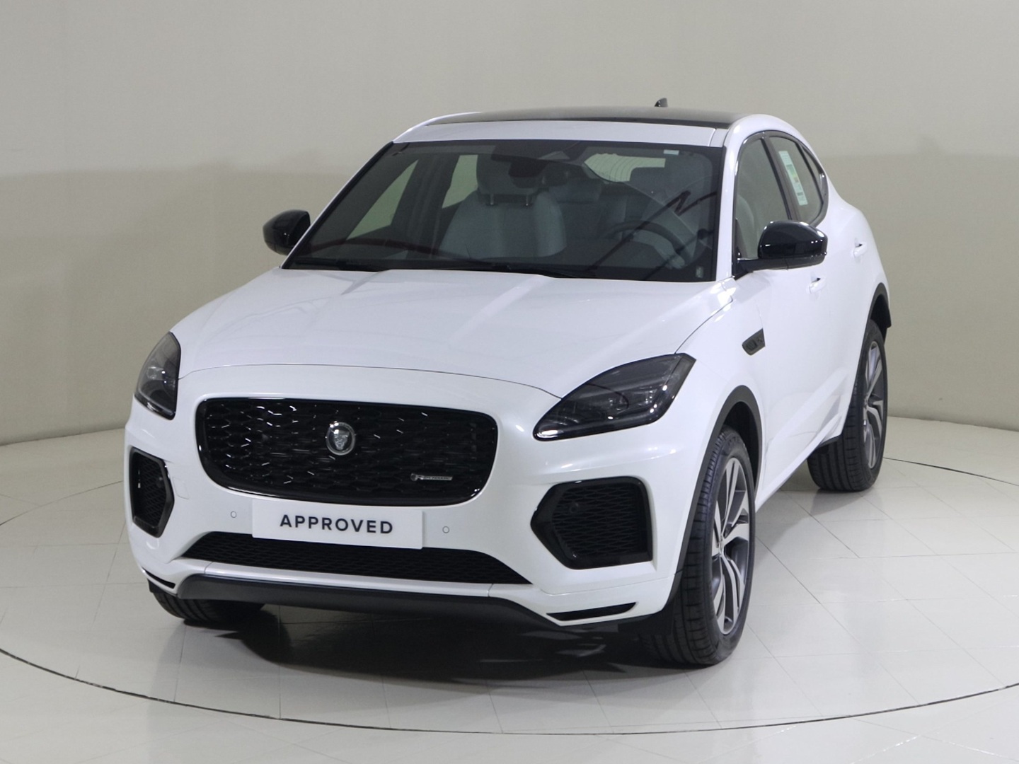 Jaguar E-pace R-dynamic Se 2024 in uae