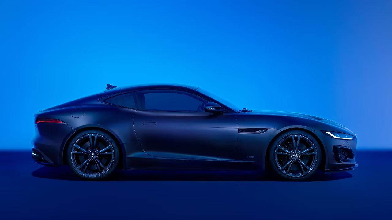 Jaguar F-type 2025 in uae